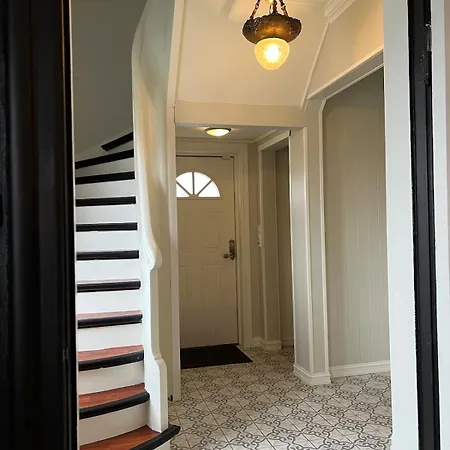 Feriehus Charming With A Historical Touch, Divided Vertically